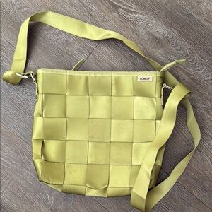 Women's Woven Shoulder Bag - Olive Lime Green